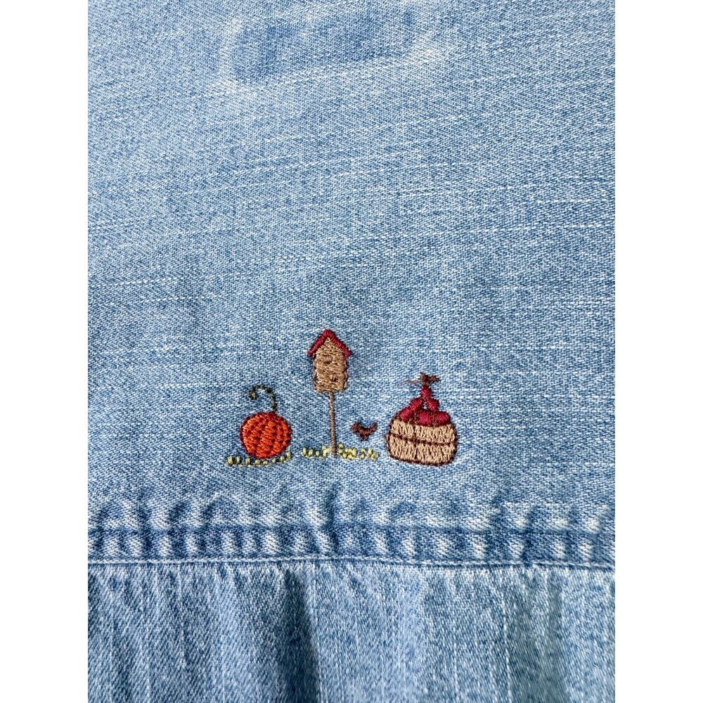 Vintage Collared Denim Button Down Shirt Embroidered Fall Motif Pumpkins Autumn - Picture 16 of 16
